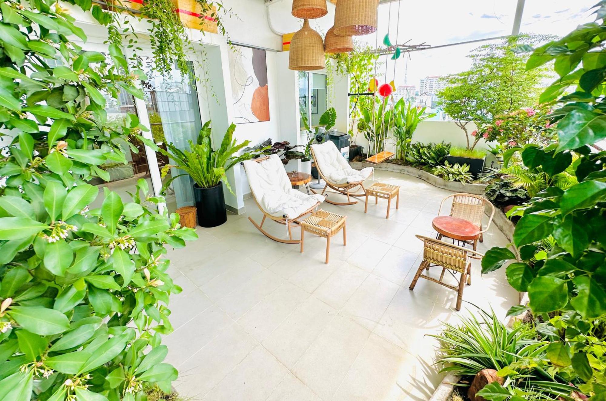 Skyline Penthouse Greenery Хошимин Экстерьер фото
